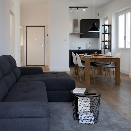 Suite Home Da Pietro, Centrale E Vicino Al Mare San Benedetto del Tronto Exterior foto